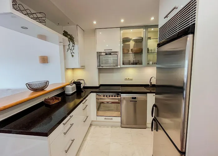 Skol 536 - Great One Bed With Wonderful Sea View. * 마르베야