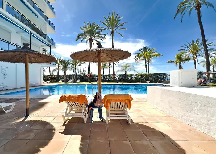 Skol 536 - Great One Bed With Wonderful Sea View. 마르베야