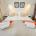 Skol 536 - Great One Bed With Wonderful Sea View.