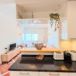 Skol 536 - Great One Bed With Wonderful Sea View. アパート *
