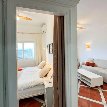 Skol 536 - Great One Bed With Wonderful Sea View. Apartamento