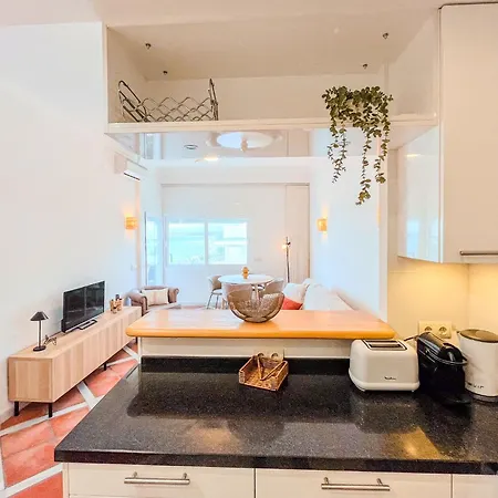 Skol 536 - Great One Bed With Wonderful Sea View. Apartamento *
